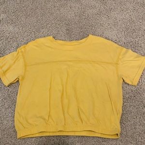 So Yellow cropped tshirt